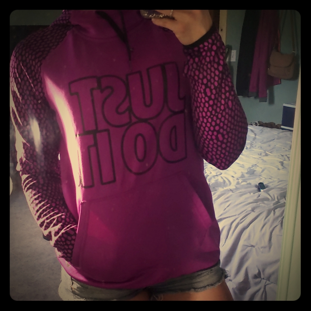 Nike just do it purple therma fit hoodie size s - Picture 1 of 8